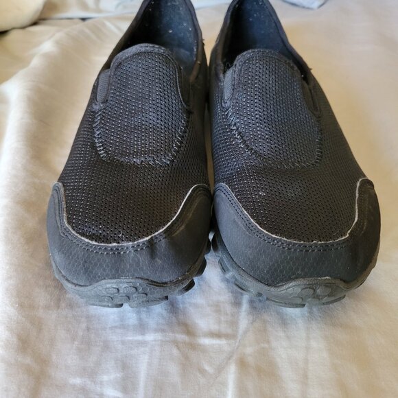 Like New Black Women's Skechers Size 9.5 - Picture 3 of 5